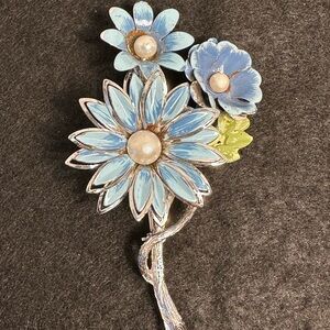 Vintage Blue Flower Brooch
